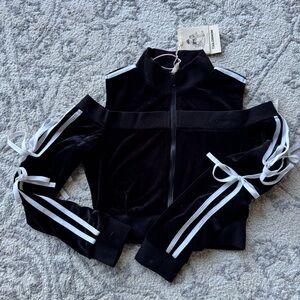 TailorMom Black Zip-Up Jacket with White Accents